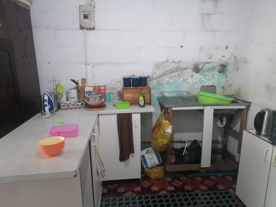 5 Bedroom Property for Sale in Delft South Western Cape